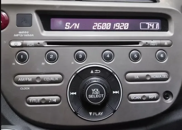 Honda Jazz Teyp Kodu Girme ve Onaylama Ekranı