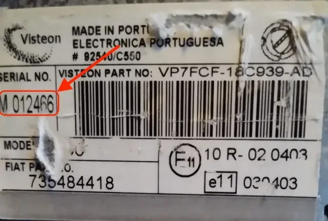 Görsel 1: Fiat Bravo Visteon Teyp Etiketi